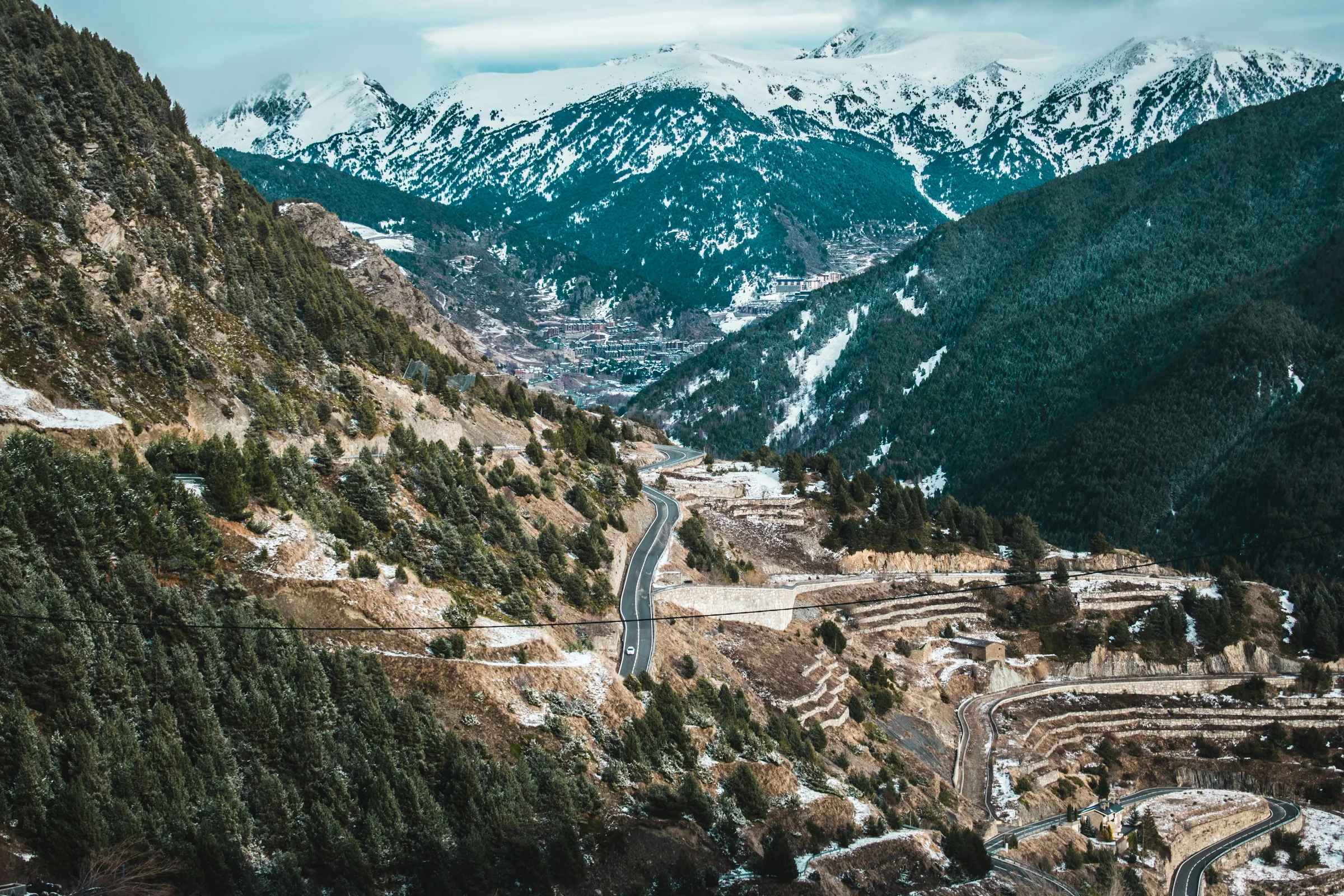 Valle de montaña en Andorra